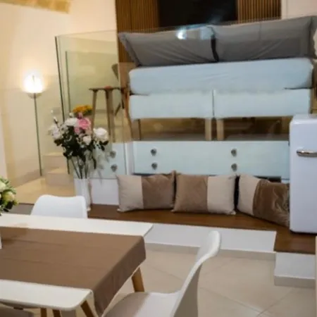 Lc Luxury * Bari